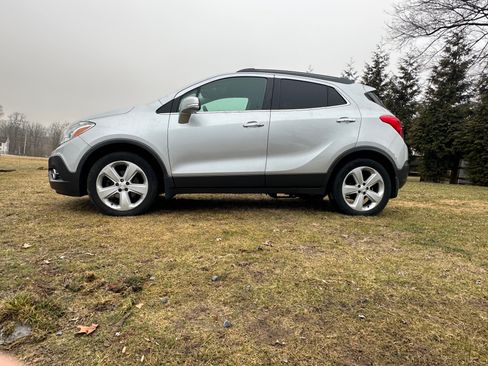 Used 2015 Buick Encore Convenience image 2