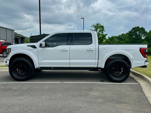 Used 2022 Ford F150 Raptor w/ Equipment Group 801A High AWD/4WD image 5