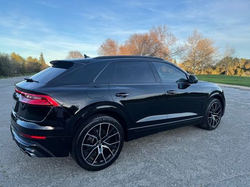 Used 2021 Audi SQ8 Prestige image 2