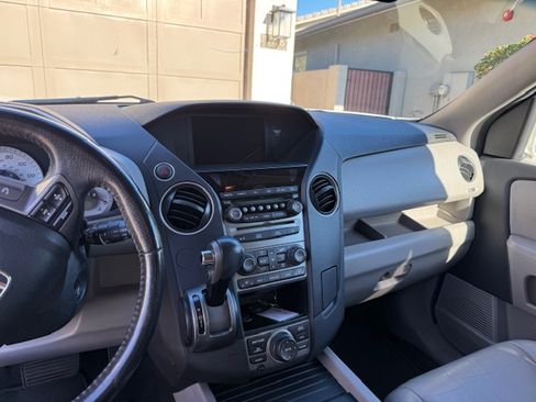 Used 2012 Honda Pilot Touring image 6