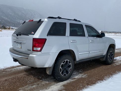 Used 2007 Jeep Grand Cherokee Limited image 4