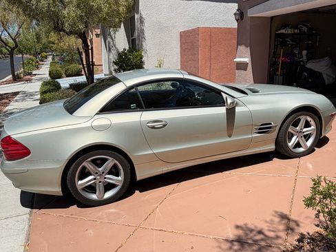 Used 2003 Mercedes-Benz SL 500 image 4