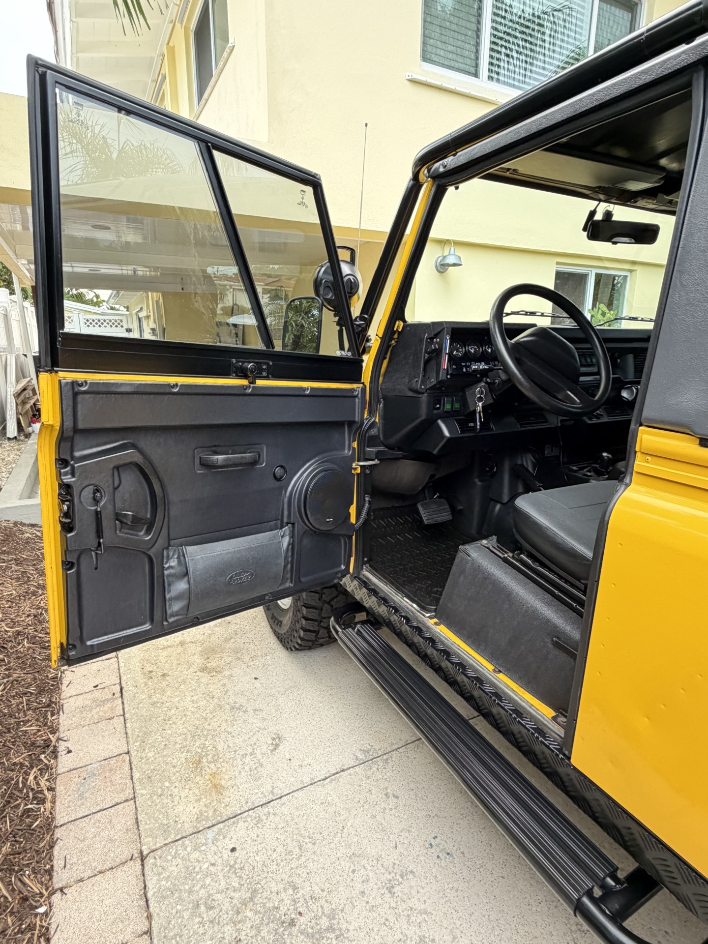 Used 1997 Land Rover Defender 90 AWD/4WD image 11