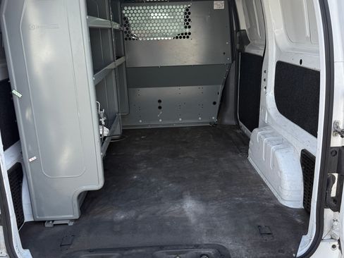 Used 2017 Nissan NV200 SV w/ Technology Package image 10