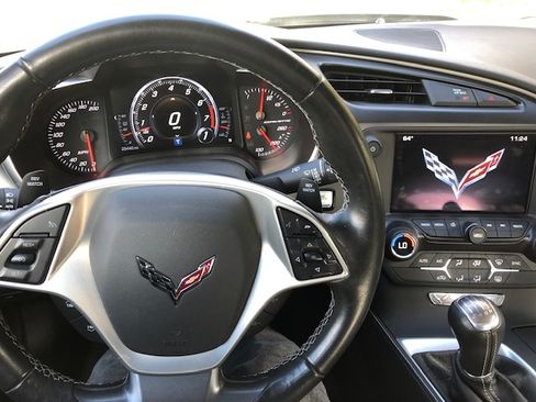 Used 2019 Chevrolet Corvette Stingray Z51 Coupe 2D image 11