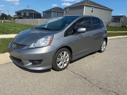 Used 2010 Honda Fit Sport image 11