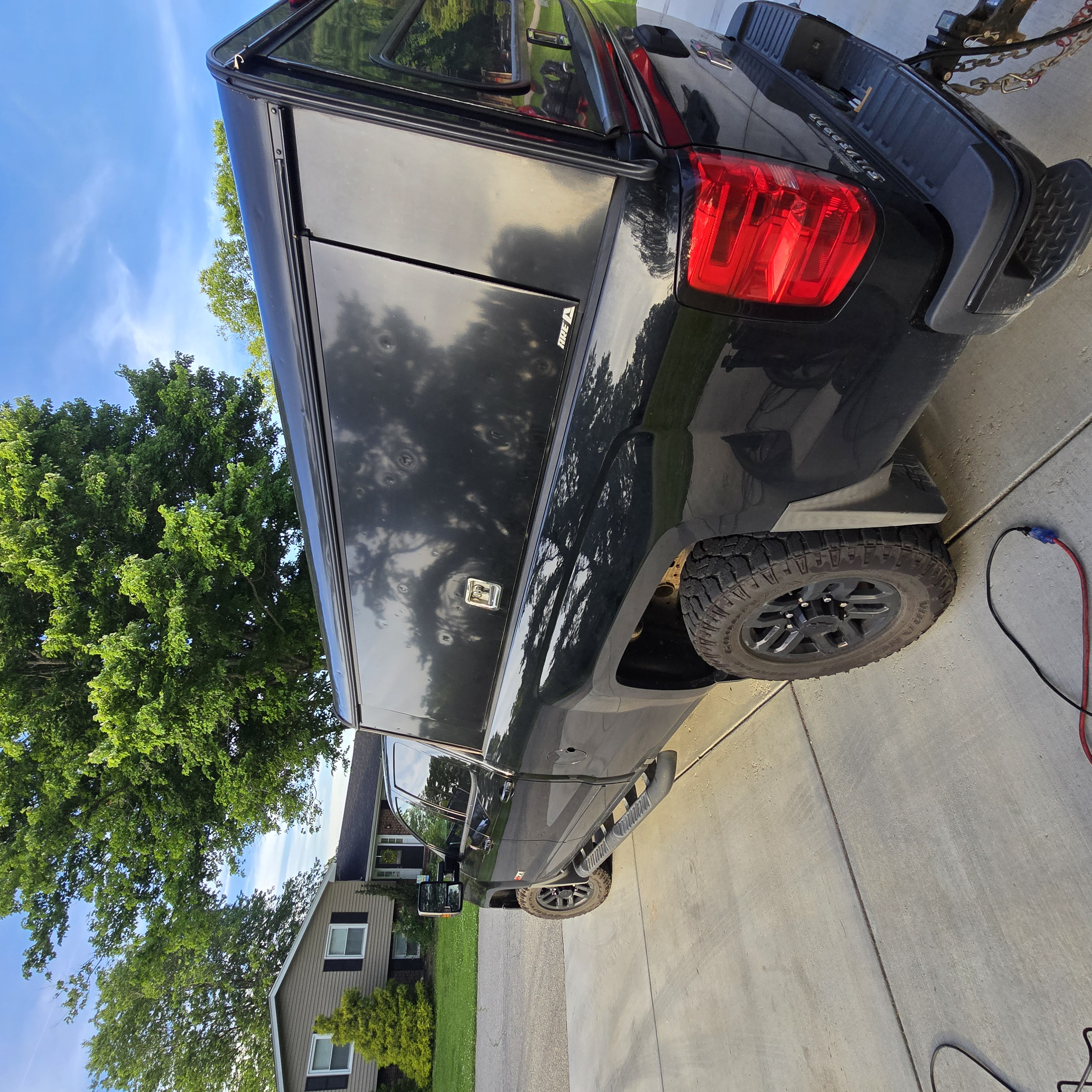 Used 2018 Chevrolet Silverado 2500 LTZ w/ Duramax Plus Package AWD/4WD image 8