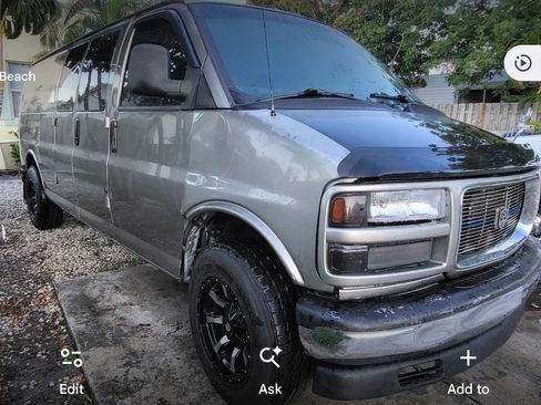 Used 2002 GMC Savana 2500 Extended w/ Marketing Option Pkg 2 RWD image 9