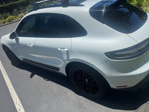 Used 2025 Porsche Macan GTS AWD/4WD image 5