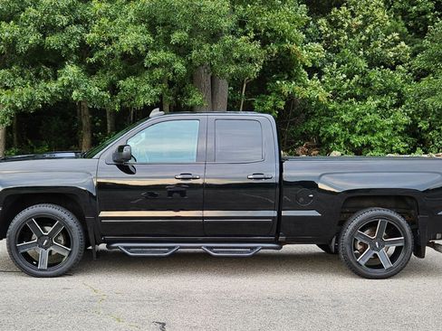 Used 2016 Chevrolet Silverado 1500 LTZ Z71 w/ LTZ Plus Package AWD/4WD image 2