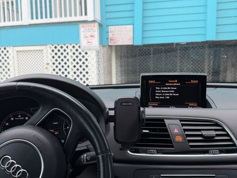 Used 2016 Audi Q3 2.0T Premium Plus image 12