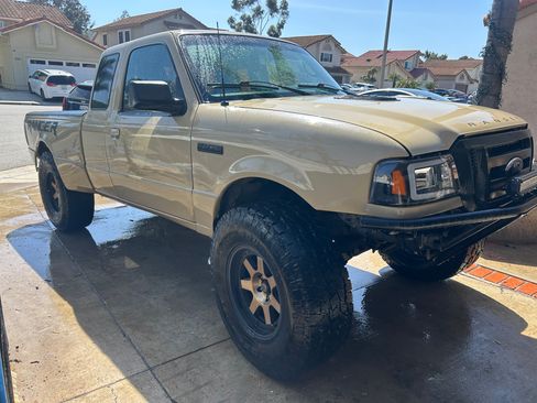 Used 2005 Ford Ranger XLT image 15