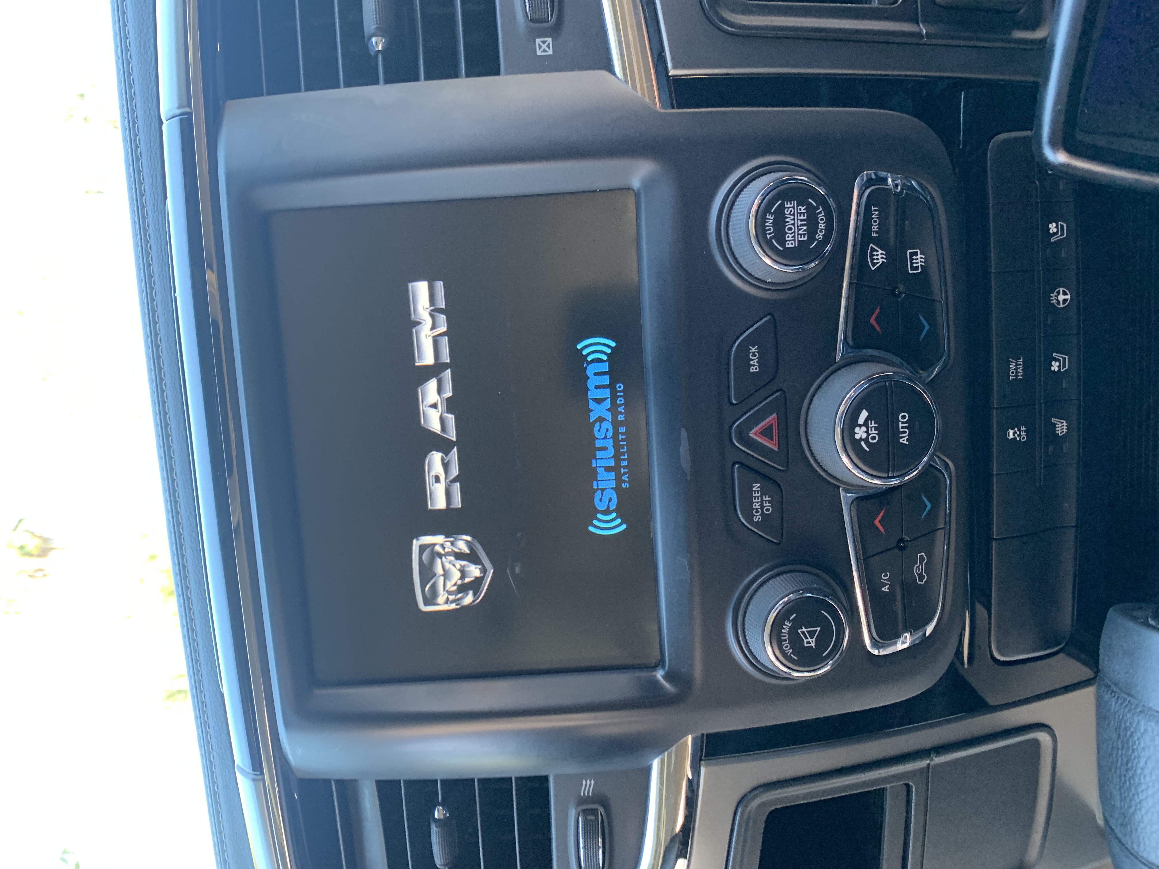Used 2013 RAM 1500 Sport w/ Sport Premium Group RWD image 10