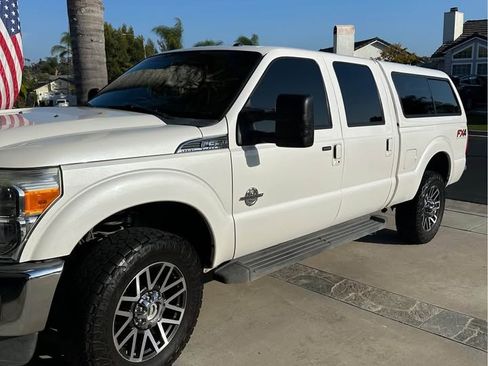 Used 2016 Ford F350 Lariat w/ Lariat Ultimate Package AWD/4WD image 1