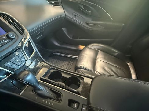 Used 2014 Buick LaCrosse Leather image 10