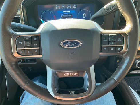 Used 2024 Ford F350 King Ranch w/ FX4 Off-Road Package image 27