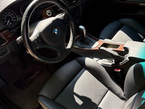 Used 2006 BMW 325xi Sedan AWD/4WD image 10
