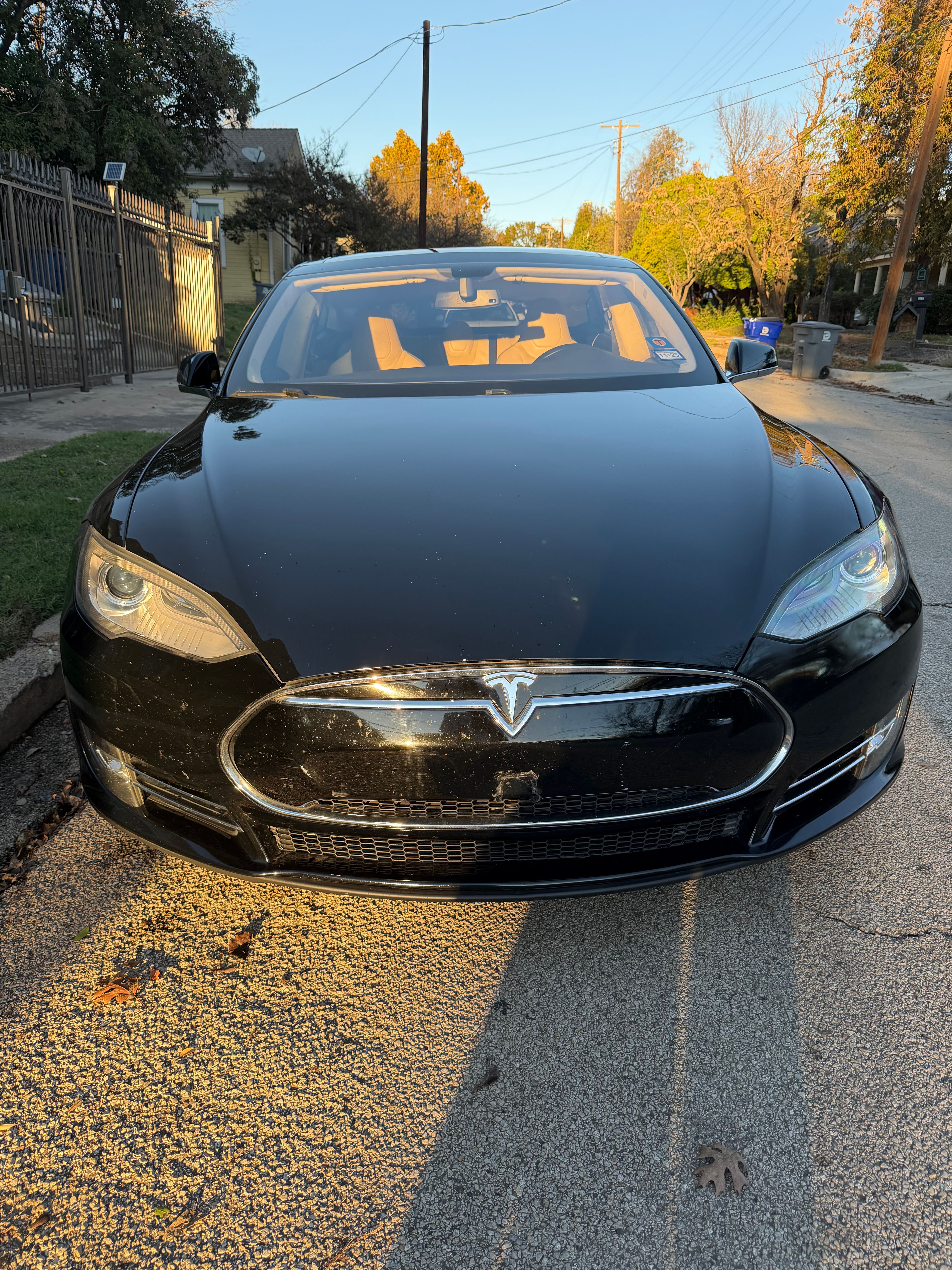 Used 2013 Tesla Model S Performance RWD image 2