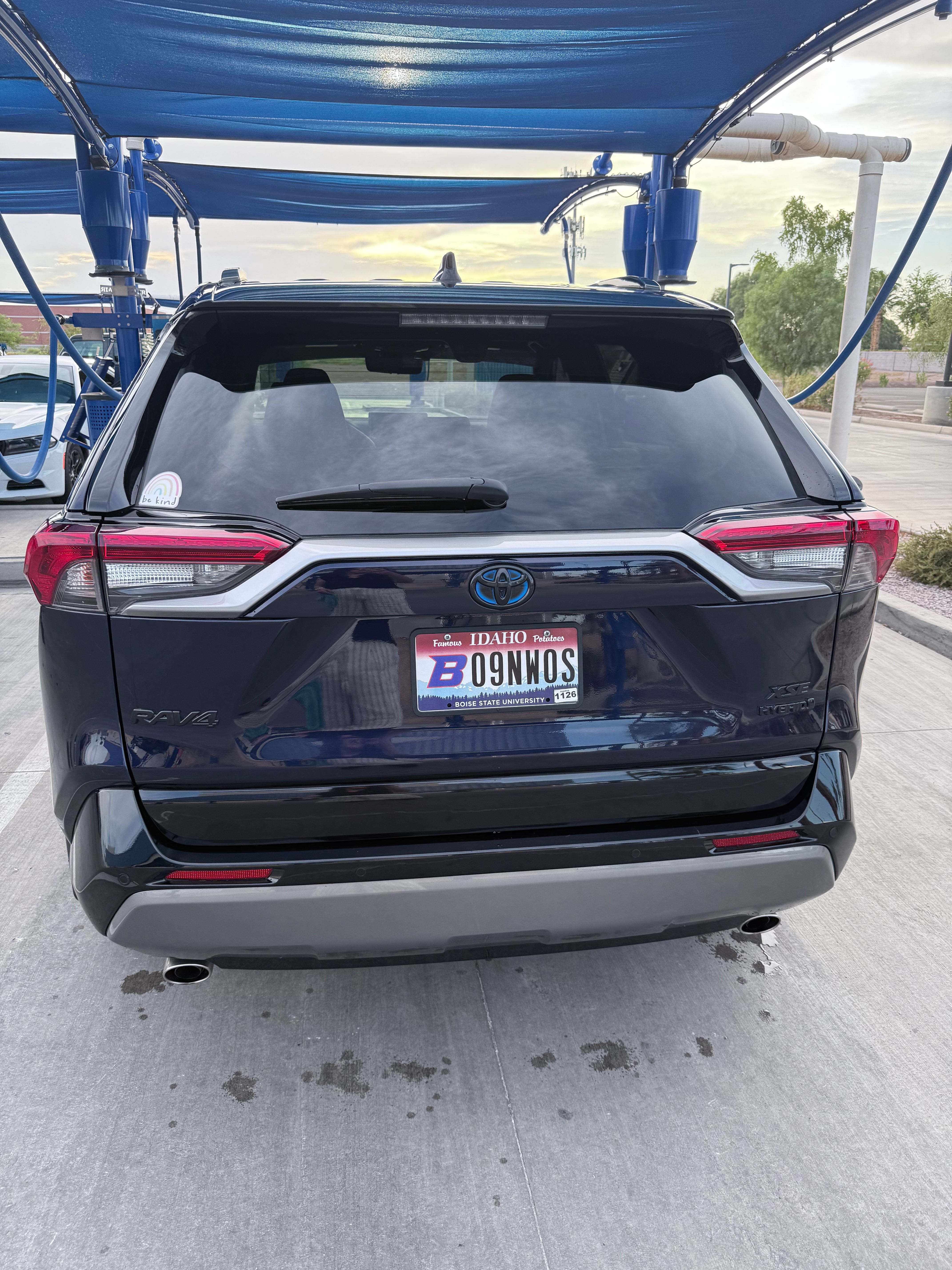 Used 2020 Toyota RAV4 XSE AWD/4WD image 14