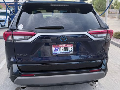 Used 2020 Toyota RAV4 XSE AWD/4WD image 14