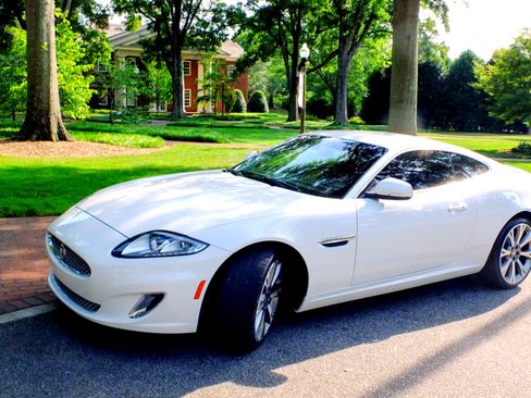 Used 2013 Jaguar XK Coupe RWD image 1