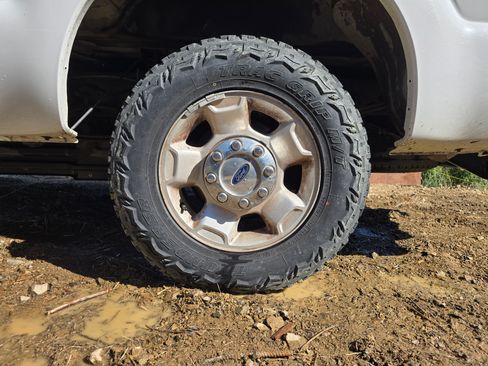 Used 2011 Ford F250 XLT image 19