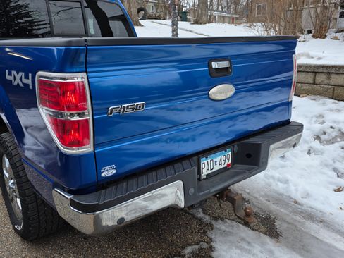 Used 2012 Ford F150 XLT w/ XLT Chrome Pkg image 5