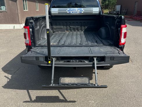 Used 2021 Ford F150 Lariat w/ Equipment Group 502A High AWD/4WD image 11