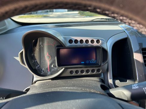 Used 2014 Chevrolet Sonic LTZ w/ Fun and Sun Package image 9