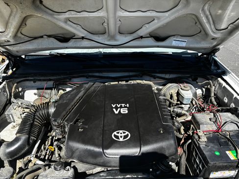 Used 2006 Toyota Tacoma PreRunner RWD image 13