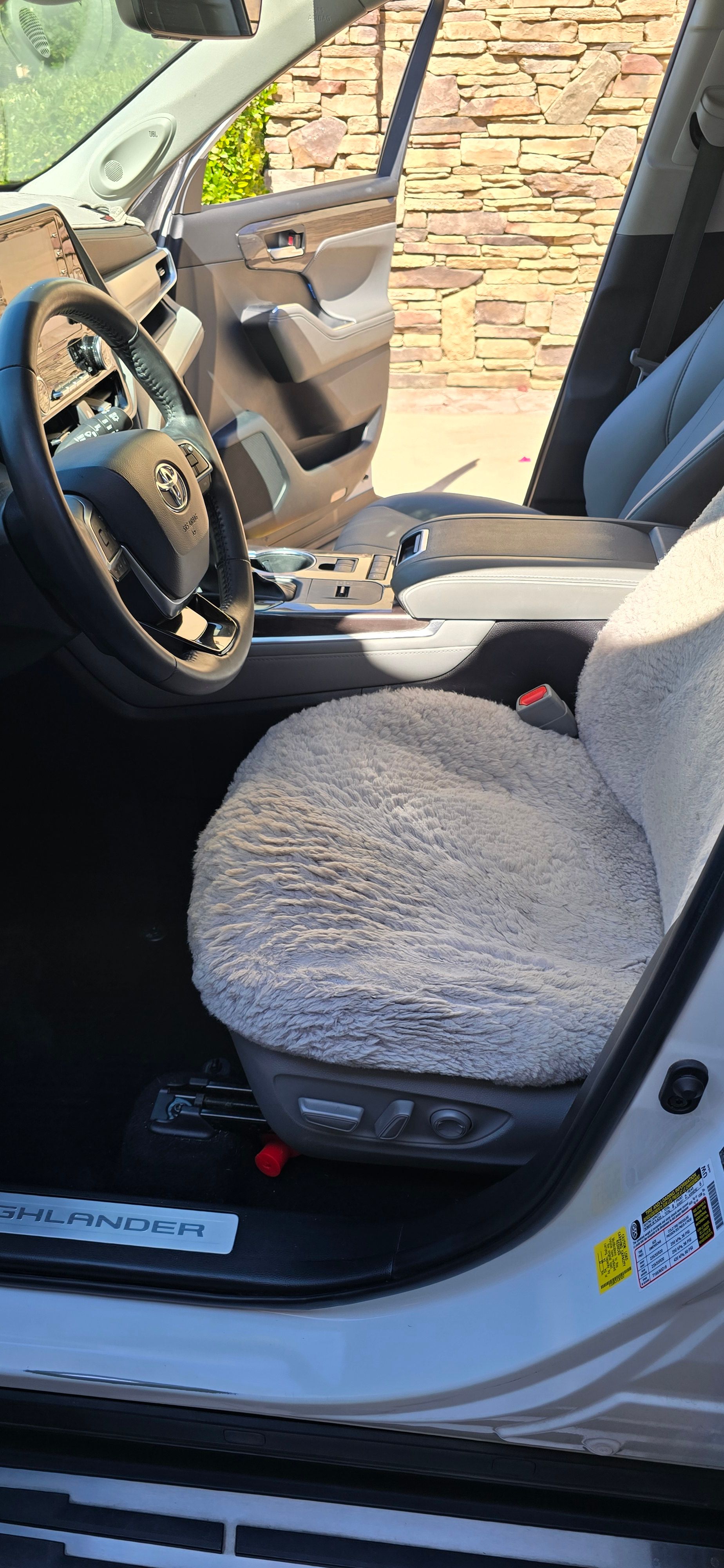 Used 2020 Toyota Highlander Limited AWD/4WD image 17