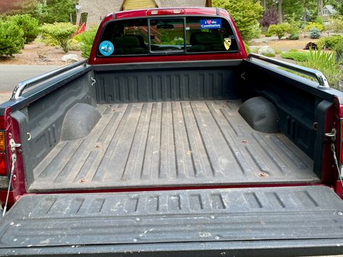 Used 2000 Toyota Tundra SR5 w/ Convenience Pkg AWD/4WD image 11