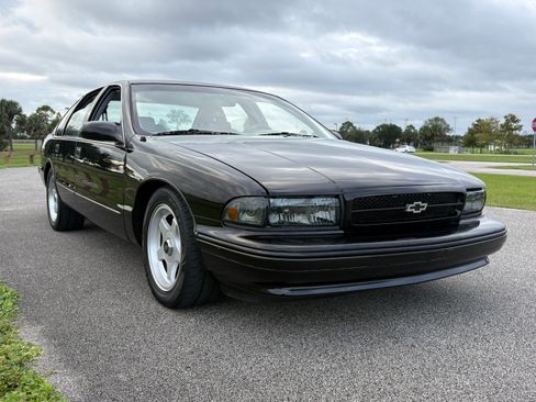 Used 1996 Chevrolet Impala SS image 6