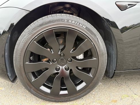 Used 2018 Tesla Model 3 Long Range AWD/4WD image 24