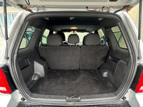 Used 2011 Ford Escape XLT w/ 201A Rapid Spec Order Code image 5