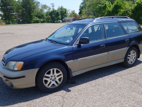 Used 2002 Subaru Outback Wagon AWD/4WD image 4