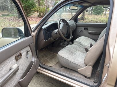 Used 1998 Toyota Tacoma 2WD Regular Cab