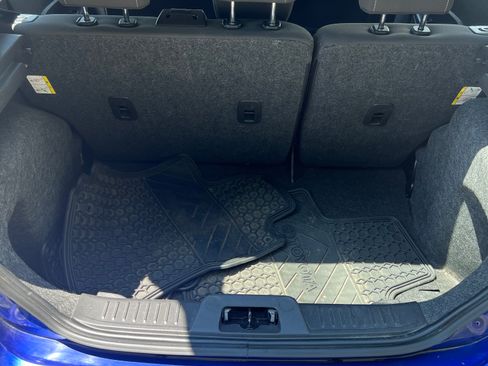Used 2015 Ford Fiesta SE w/ Comfort Package FWD image 12