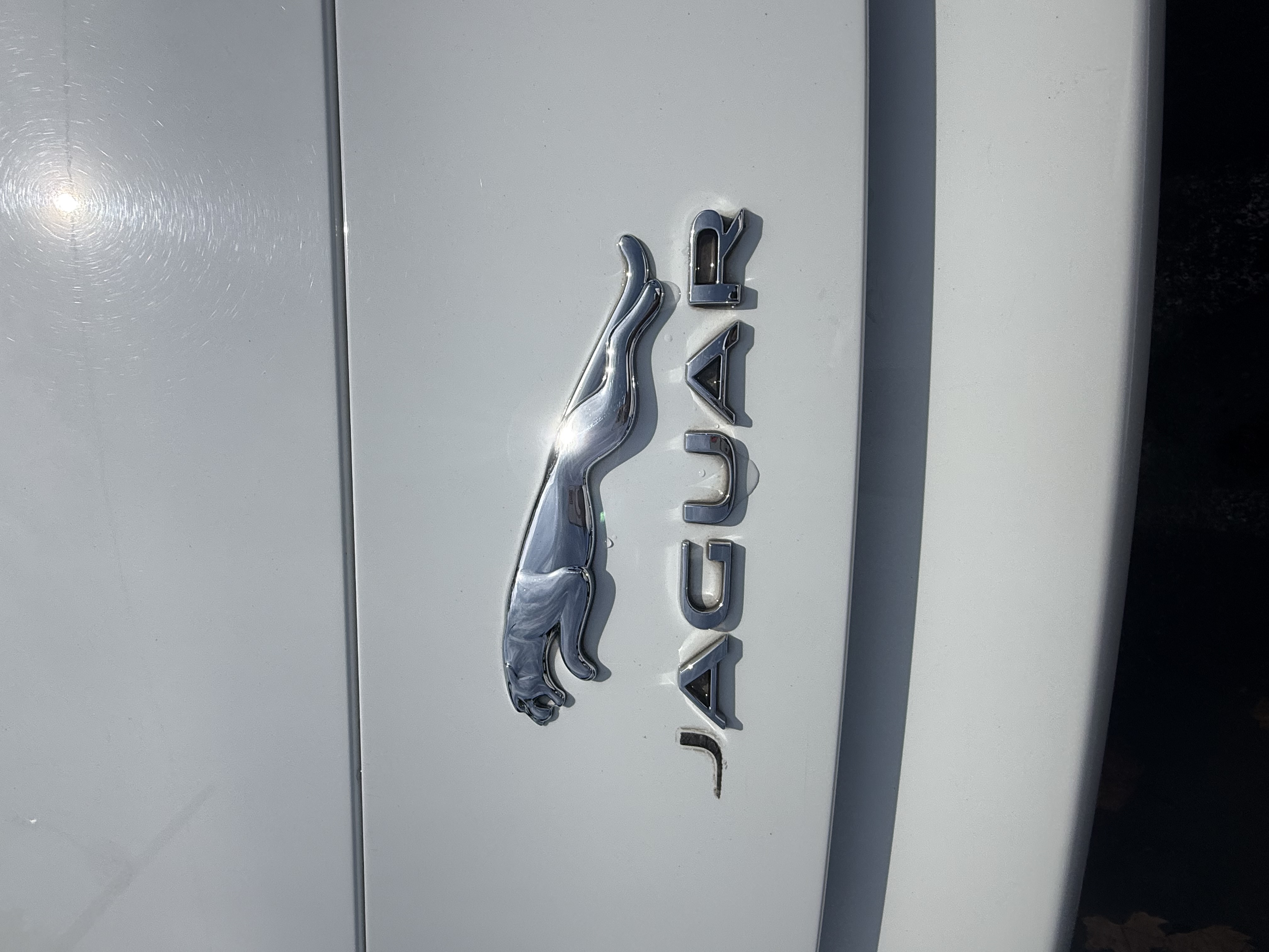 Used 2015 Jaguar F-TYPE S RWD image 27