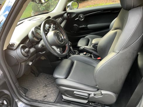 Used 2019 MINI Cooper S w/ Storage Package image 6