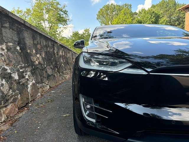 Used 2020 Tesla Model X Performance AWD/4WD image 9