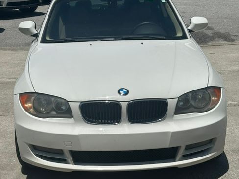 Used 2011 BMW 128i Coupe RWD image 10