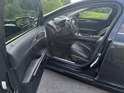 Used 2014 Lincoln MKZ Hybrid FWD image 6