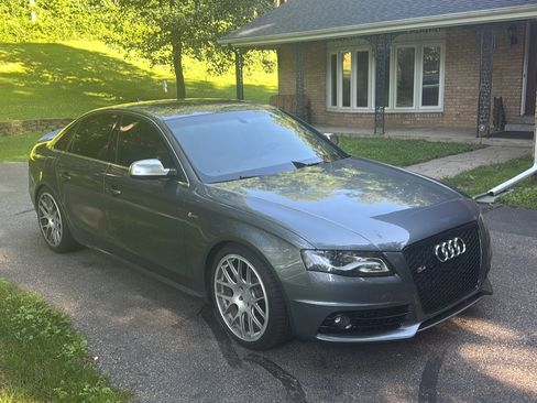 Used 2012 Audi S4 Premium Plus image 2