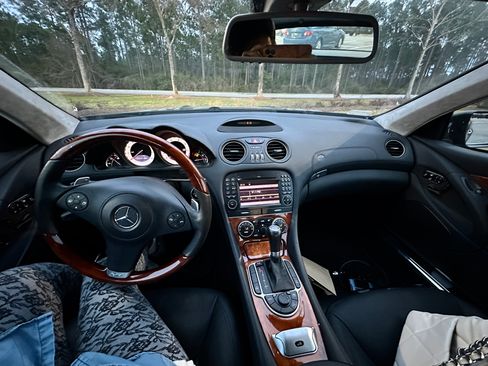 Used 2009 Mercedes-Benz SL 600 image 25