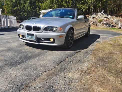 Used 2002 BMW 325Ci Convertible image 2