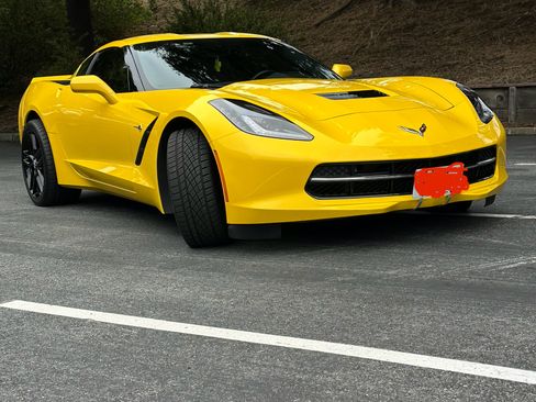Used 2015 Chevrolet Corvette Stingray Coupe w/ 2LT Preferred Equipment Group image 1