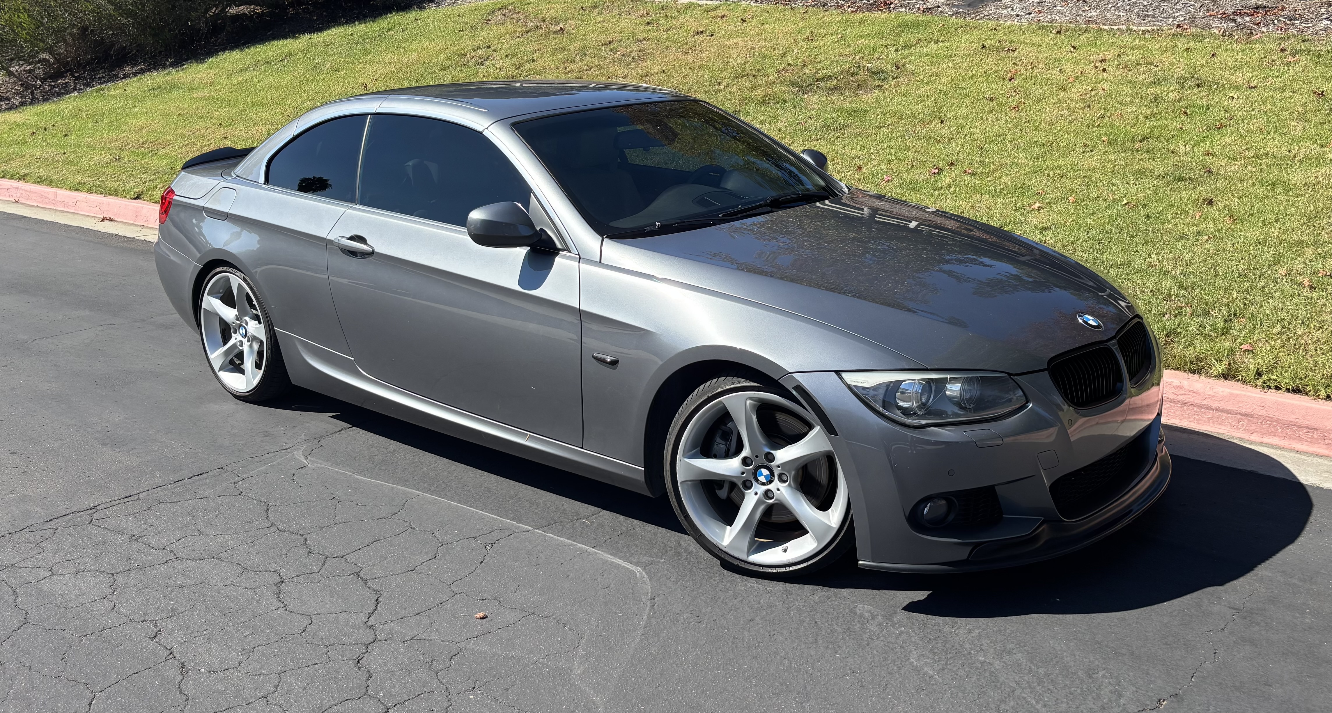Used 2013 BMW 335i Convertible RWD image 6
