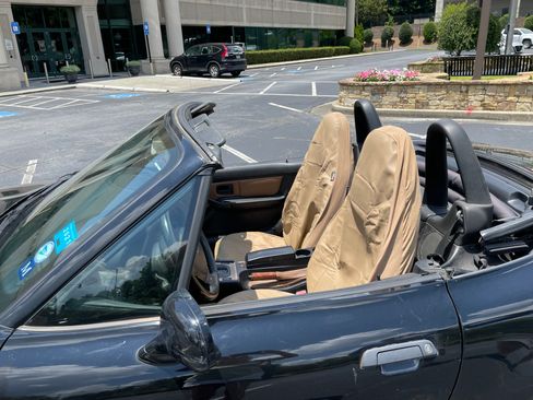 Used 2000 BMW Z3 2.5i image 11