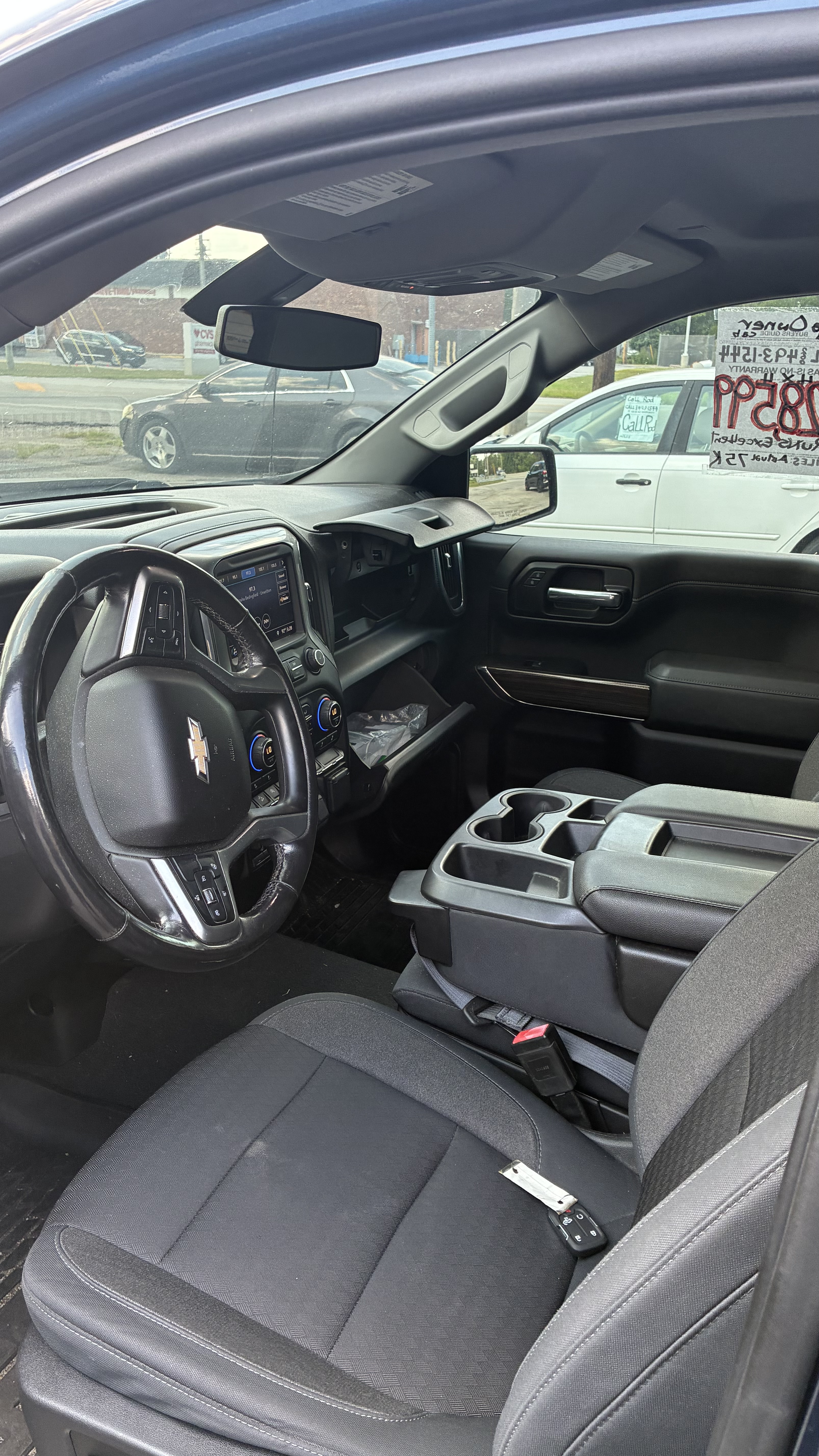 Used 2019 Chevrolet Silverado 1500 LT w/ All-Star Edition AWD/4WD image 6